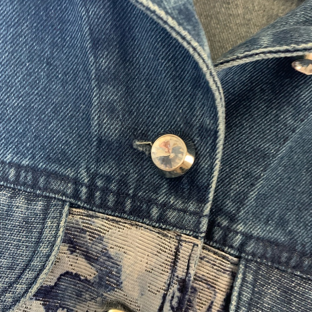 ▶️ Vintage Cropped Denim Jacket Womens 4 Embroidered Studded Western 90s - Picture 6 of 15